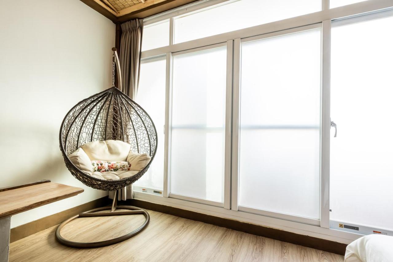 唯識禪居-訂房後需聯繫轉帳 Apartment Tainan Exterior foto